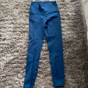 Blue lululemon wunder under luon leggings